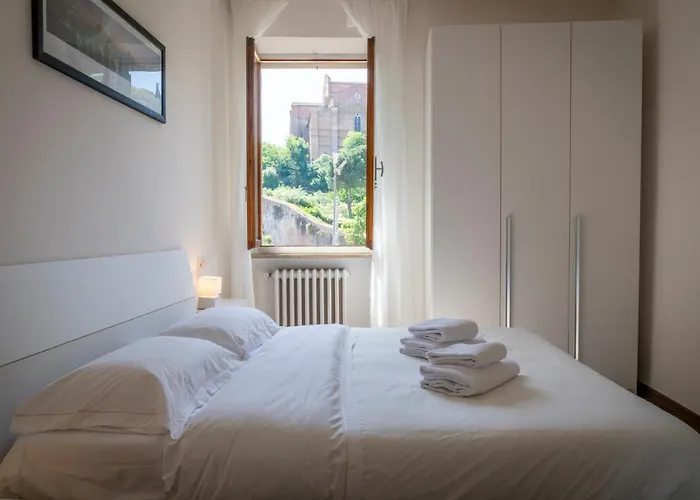 Porta Ovile Civico 5 아파트 *