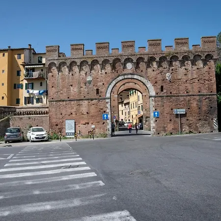 Porta Ovile Civico 5 아파트 *